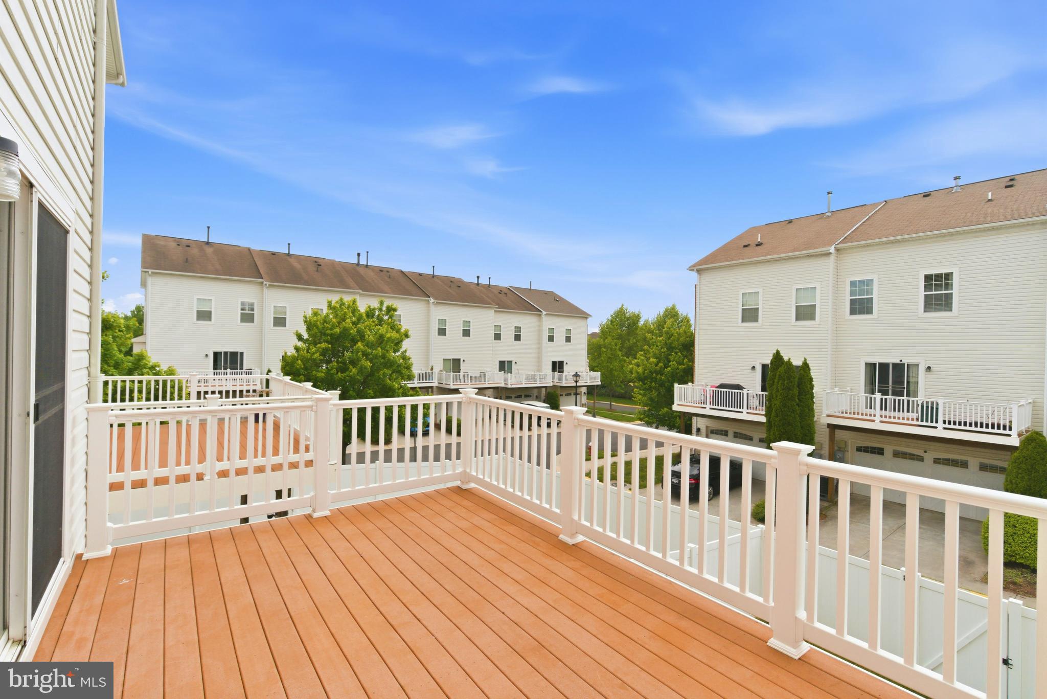 22693 Flowing Spring Square Brambleton, VA 20148 - Photo 2 of 5 Rear Deck