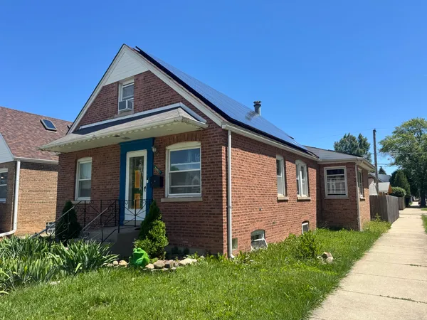 $379,000 | 3801 North Oleander Avenue, Chicago, IL 60634