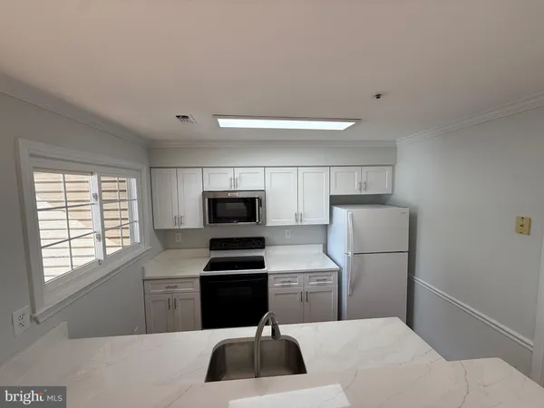 $2,100 | 7908 Crows Nest Court, Unit 22, Laurel, MD 20707