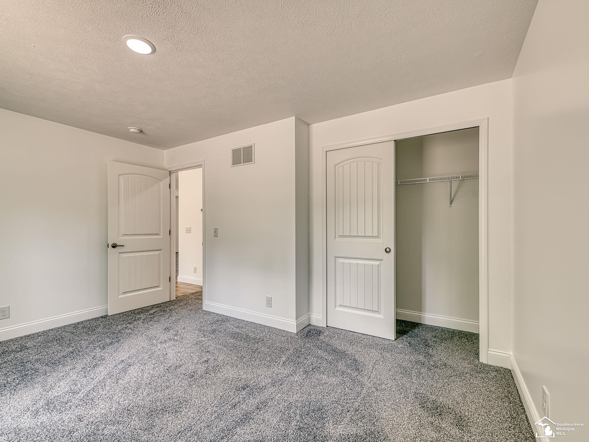 3901 Kane Road Carleton, MI 48117 - Photo 26 of 54