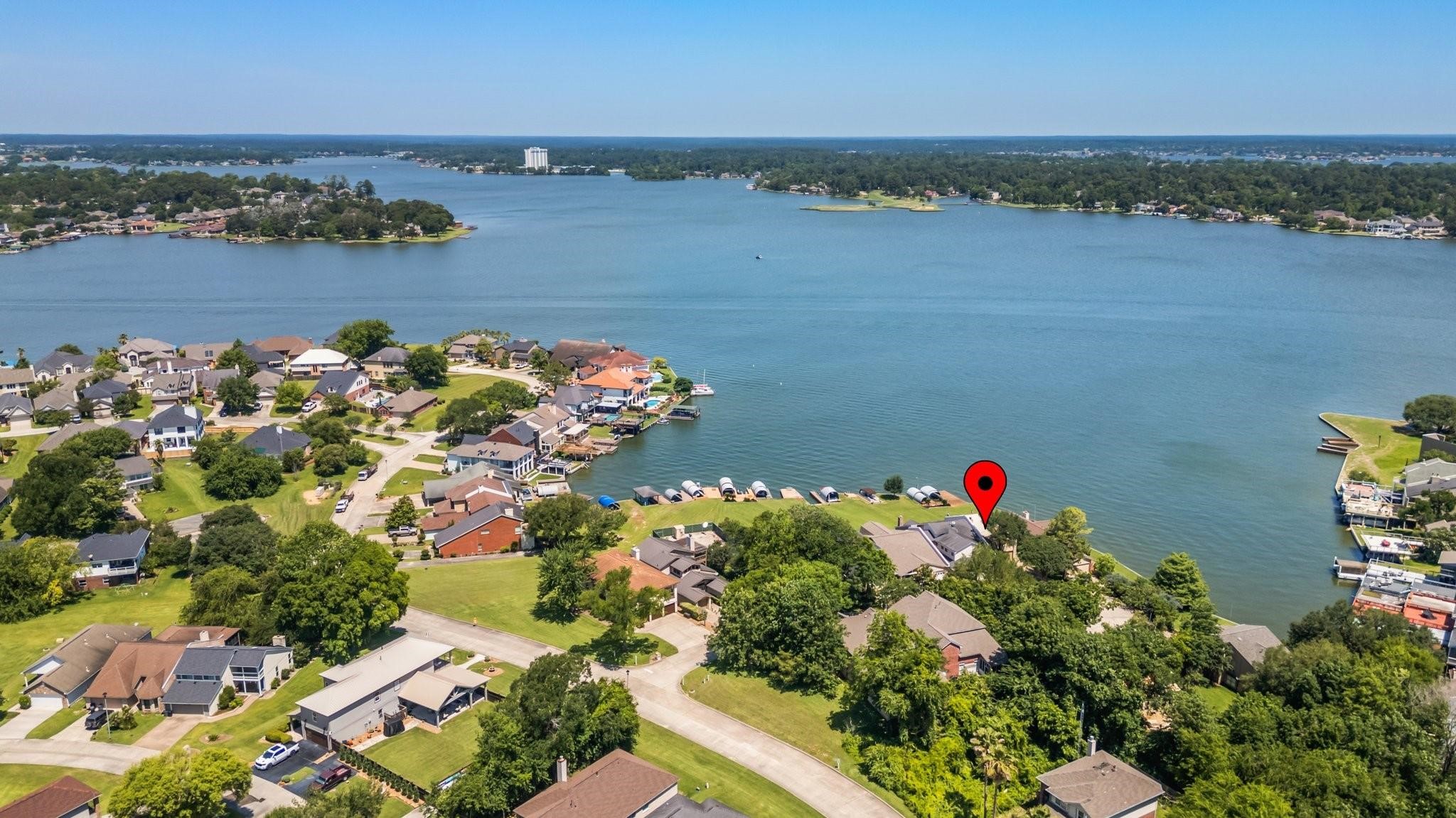 112 Cove Point Conroe, TX 77356 - Photo 6 of 47