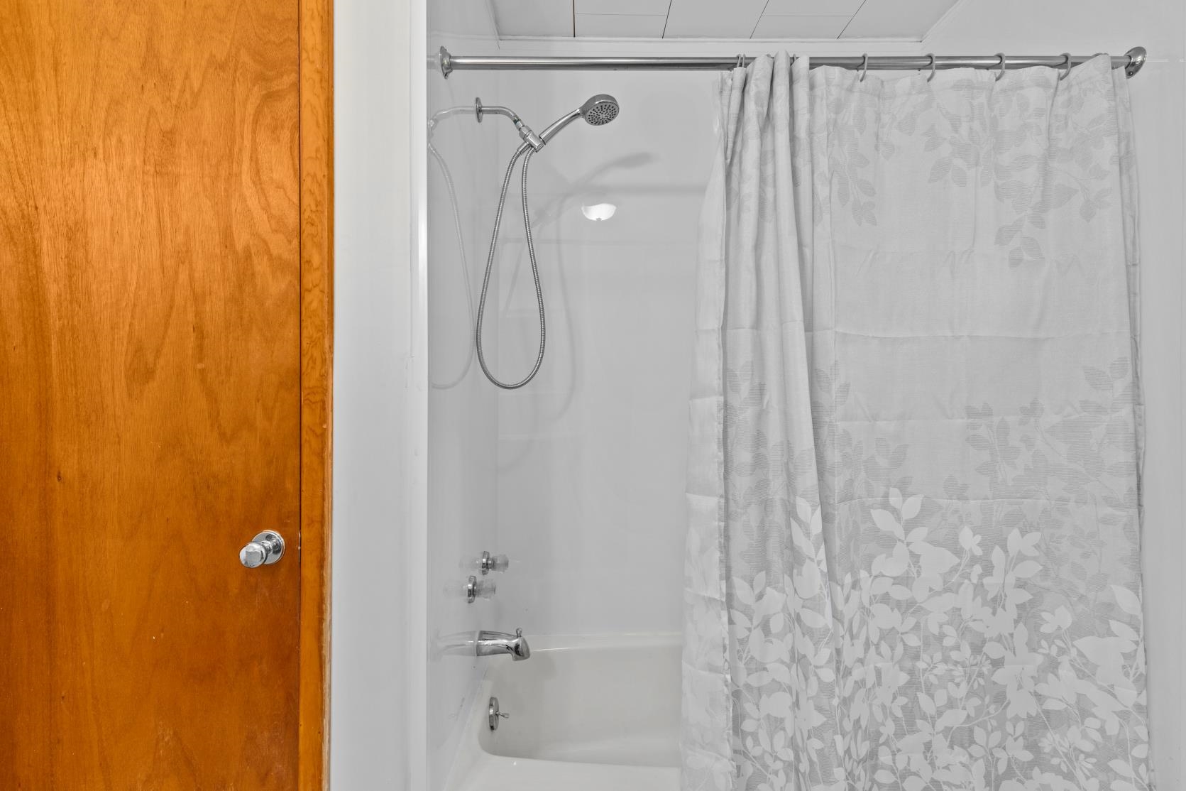 563 Creek Farm Road Colchester, VT 05446 - Photo 15 of 40 Gallery Image 15