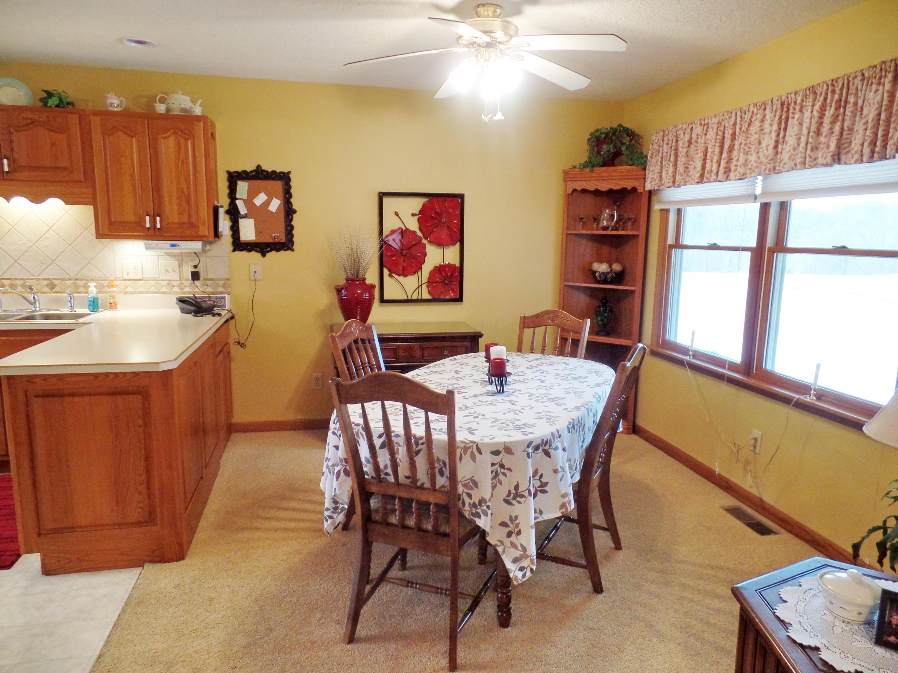 7493 Ridge Road Newark, OH 43055 - Photo 3 of 23 Gallery Image 3