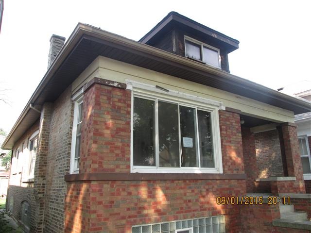 8822 South Ada Street Chicago, IL 60620 - Photo 2 of 18