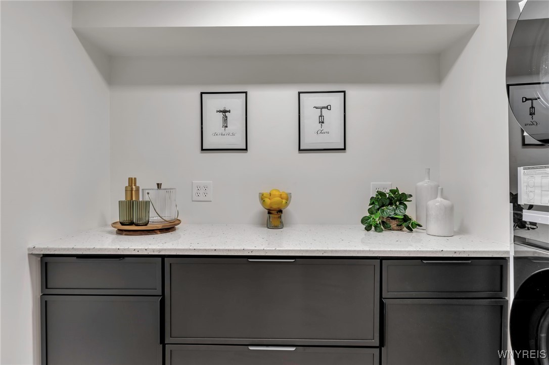 4 Cambridge Square Amherst, NY 14221 - Photo 13 of 43