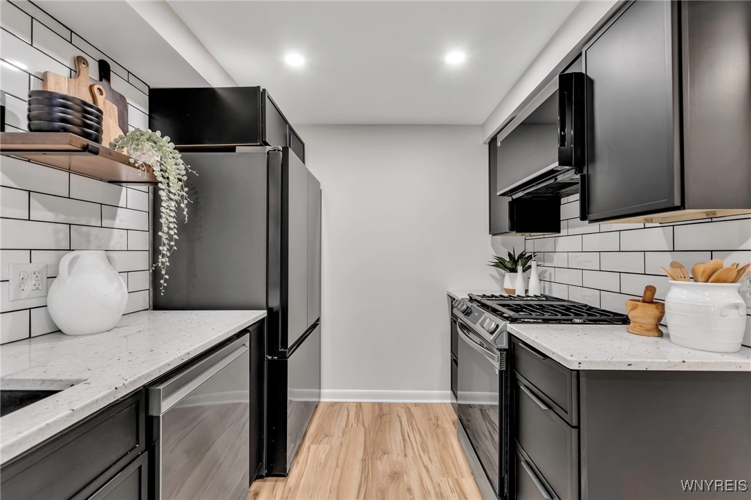 4 Cambridge Square Amherst, NY 14221 - Photo 19 of 43