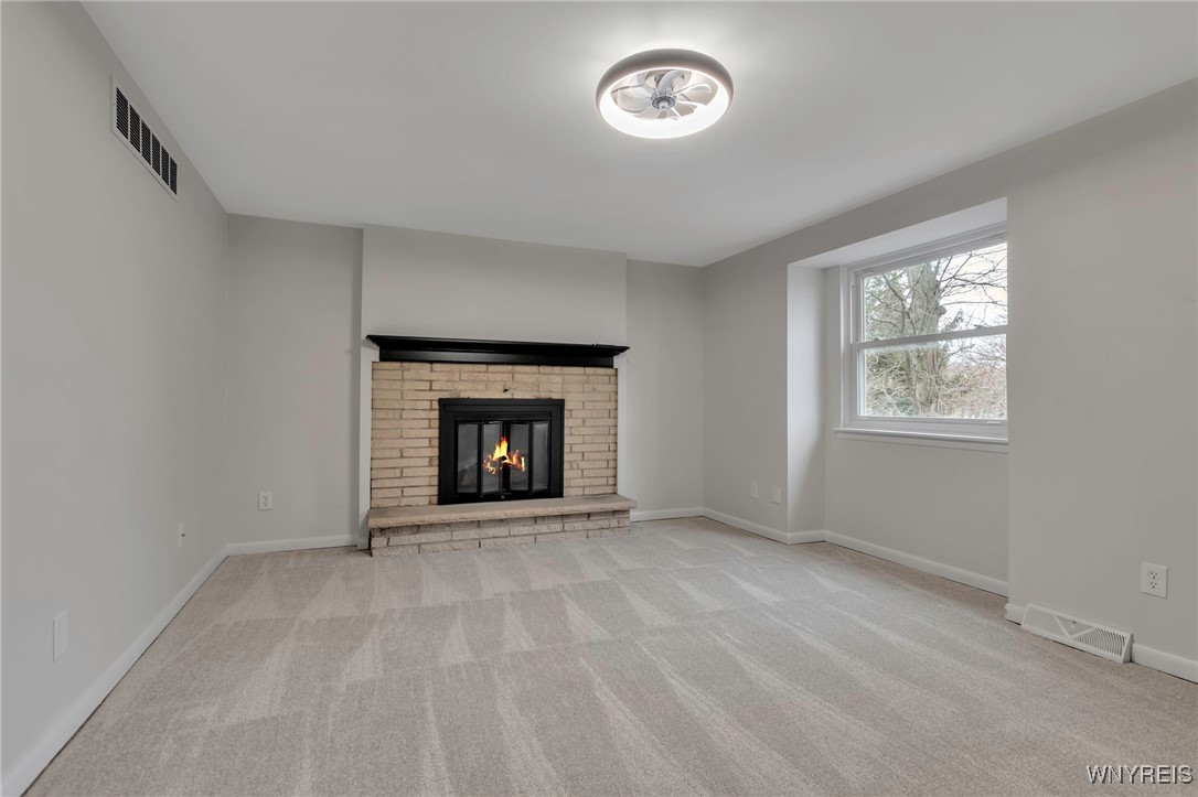 4 Cambridge Square Amherst, NY 14221 - Photo 33 of 43