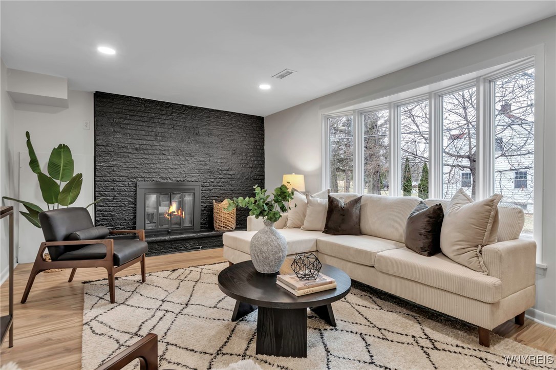 4 Cambridge Square Amherst, NY 14221 - Photo 5 of 43