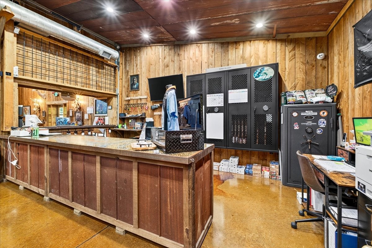 3975 Jarman Hollow Road Palmyra, TN 37142 - Photo 21 of 97