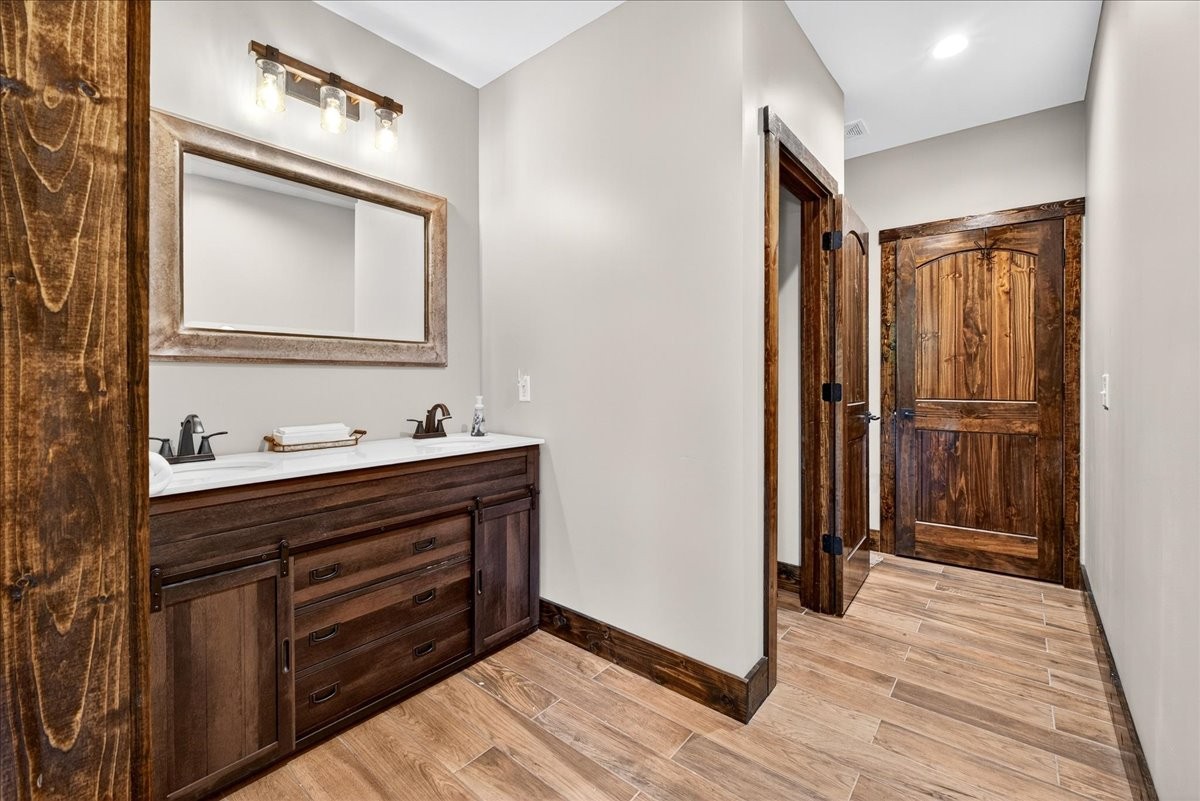 3975 Jarman Hollow Road Palmyra, TN 37142 - Photo 32 of 97