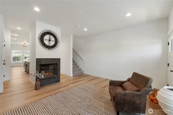 $459,990 | 117 Orchard Avenue South, Unit C, Eatonville, WA 98328