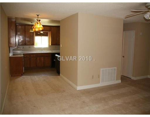 3114 South Pecos Road Las Vegas, NV 89121 - Photo 5 of 17 Kitchen.