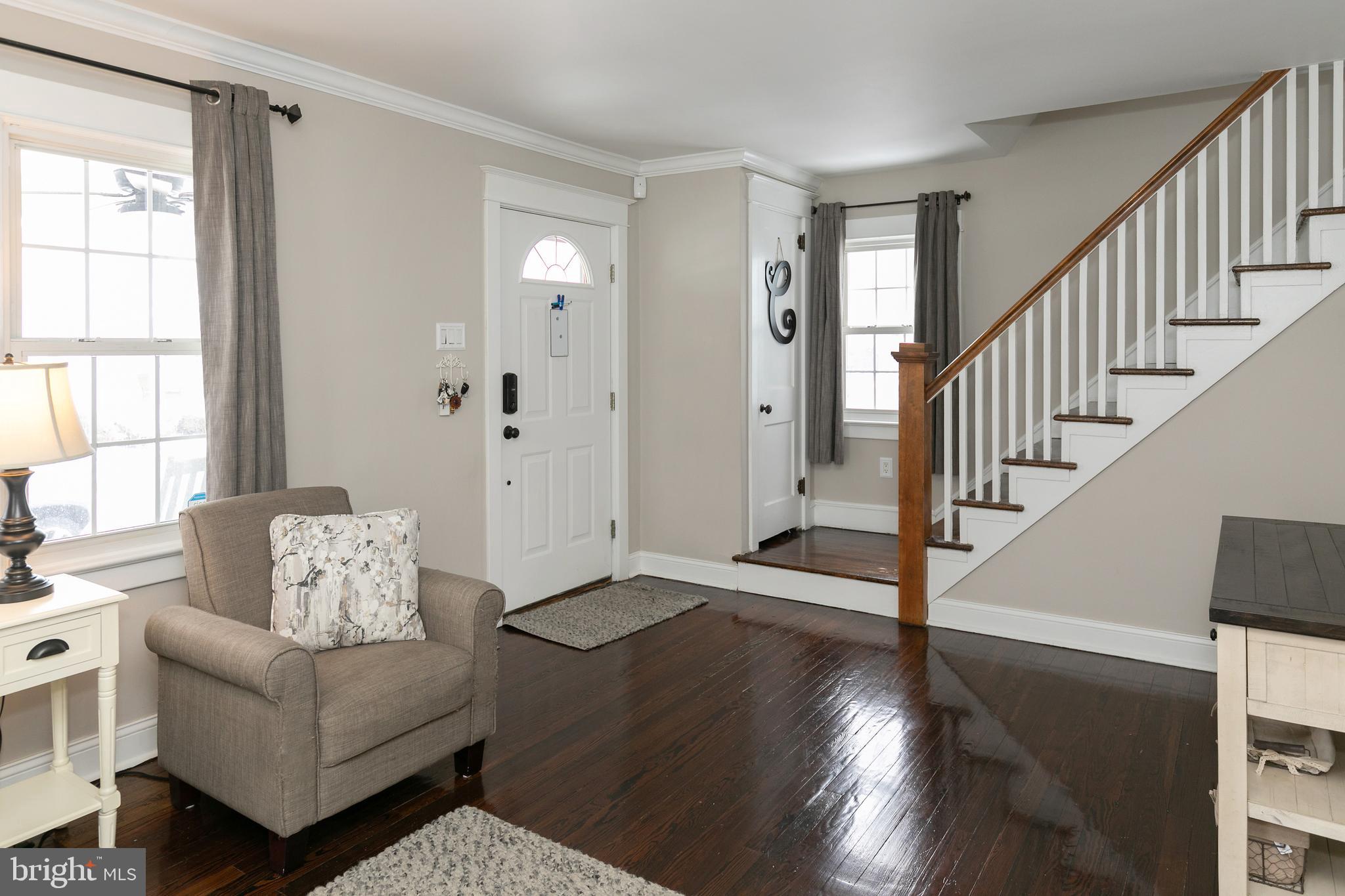 343 Harding Court Pitman, NJ 08071 - Photo 5 of 32 Living Room with beautiful hardwood floors