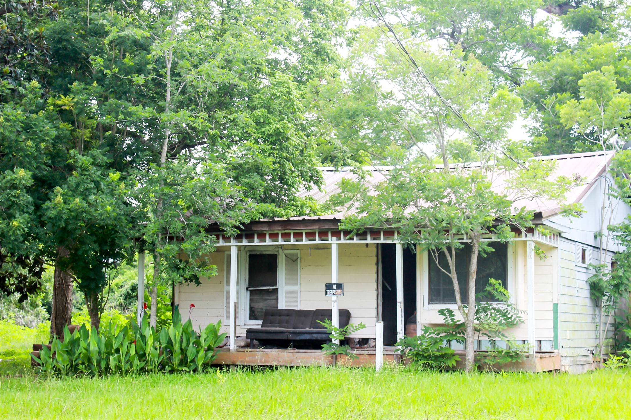 120 Creekside Drive Angleton, TX 77515 - Photo 3 of 22