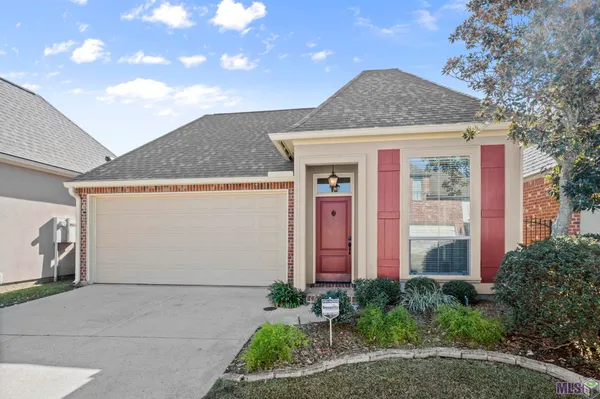 $2,150 | 17514 Lake Willow Avenue, Baton Rouge, LA 70817