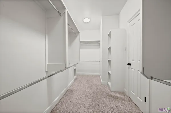 $2,150 | 17514 Lake Willow Avenue, Baton Rouge, LA 70817