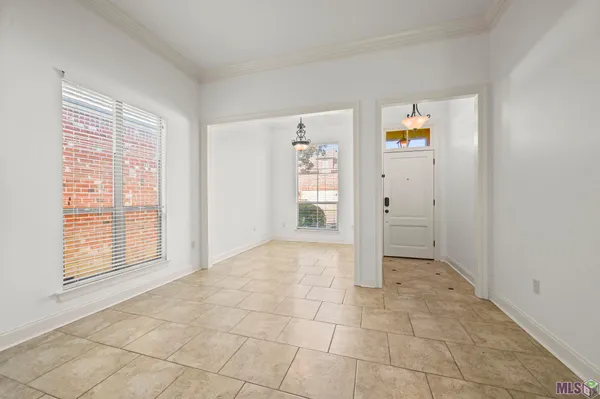 $2,150 | 17514 Lake Willow Avenue, Baton Rouge, LA 70817