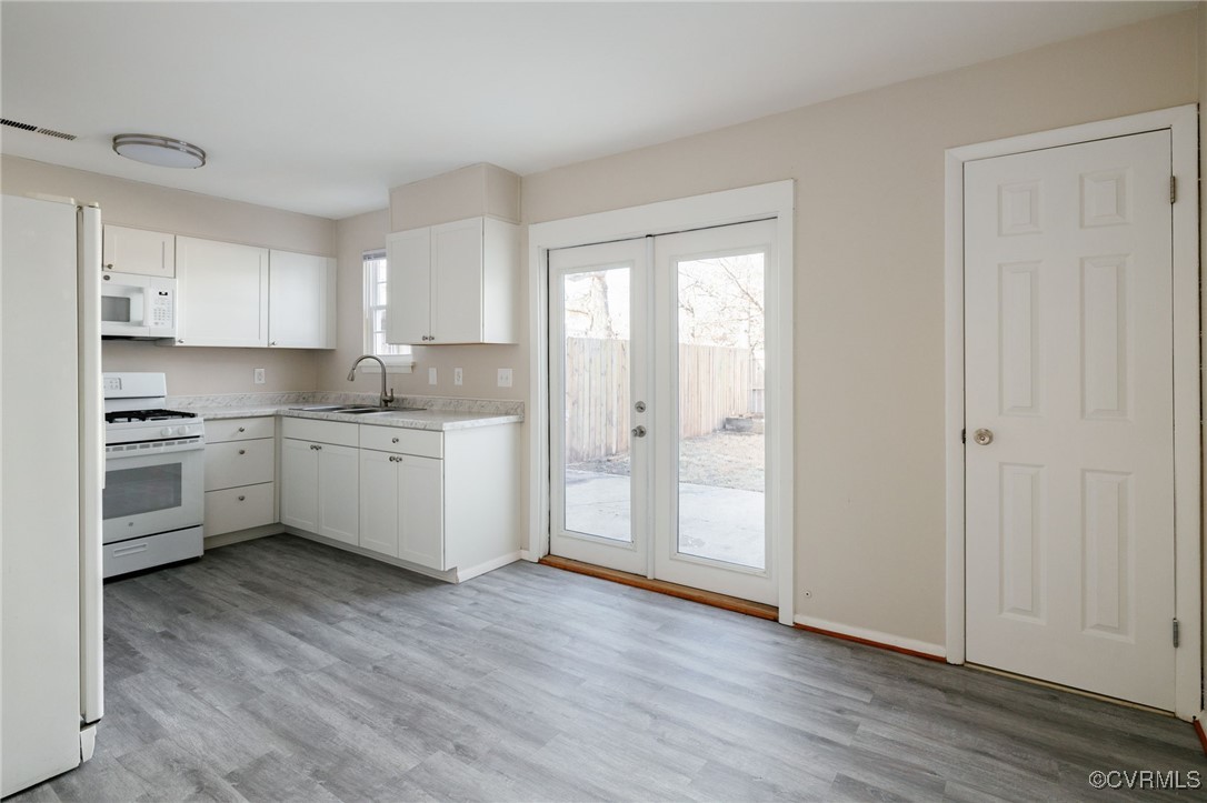 411 Roxana Road Highland Springs, VA 23075 - Photo 5 of 22 Gallery Image 5