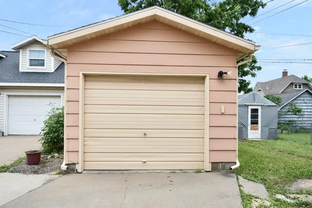 $269,000 | 718 West Wabasha Street, Winona, MN 55987