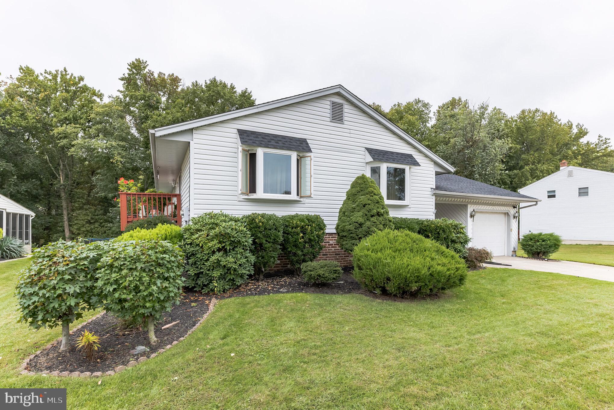 9 Millbridge Road Laurel Springs, NJ 08021 - Photo 2 of 40 Gallery Image 2