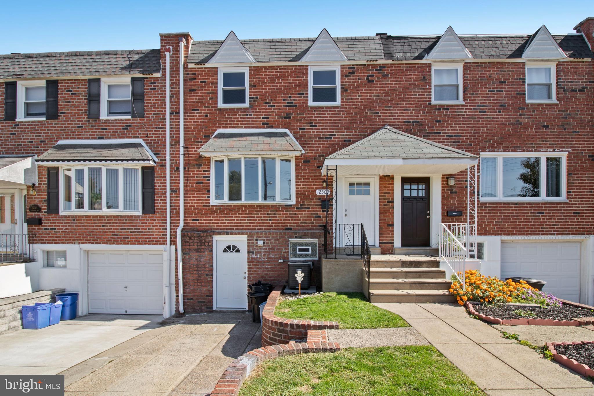 12309 Medford Road Philadelphia, PA 19154 - Photo 1 of 27