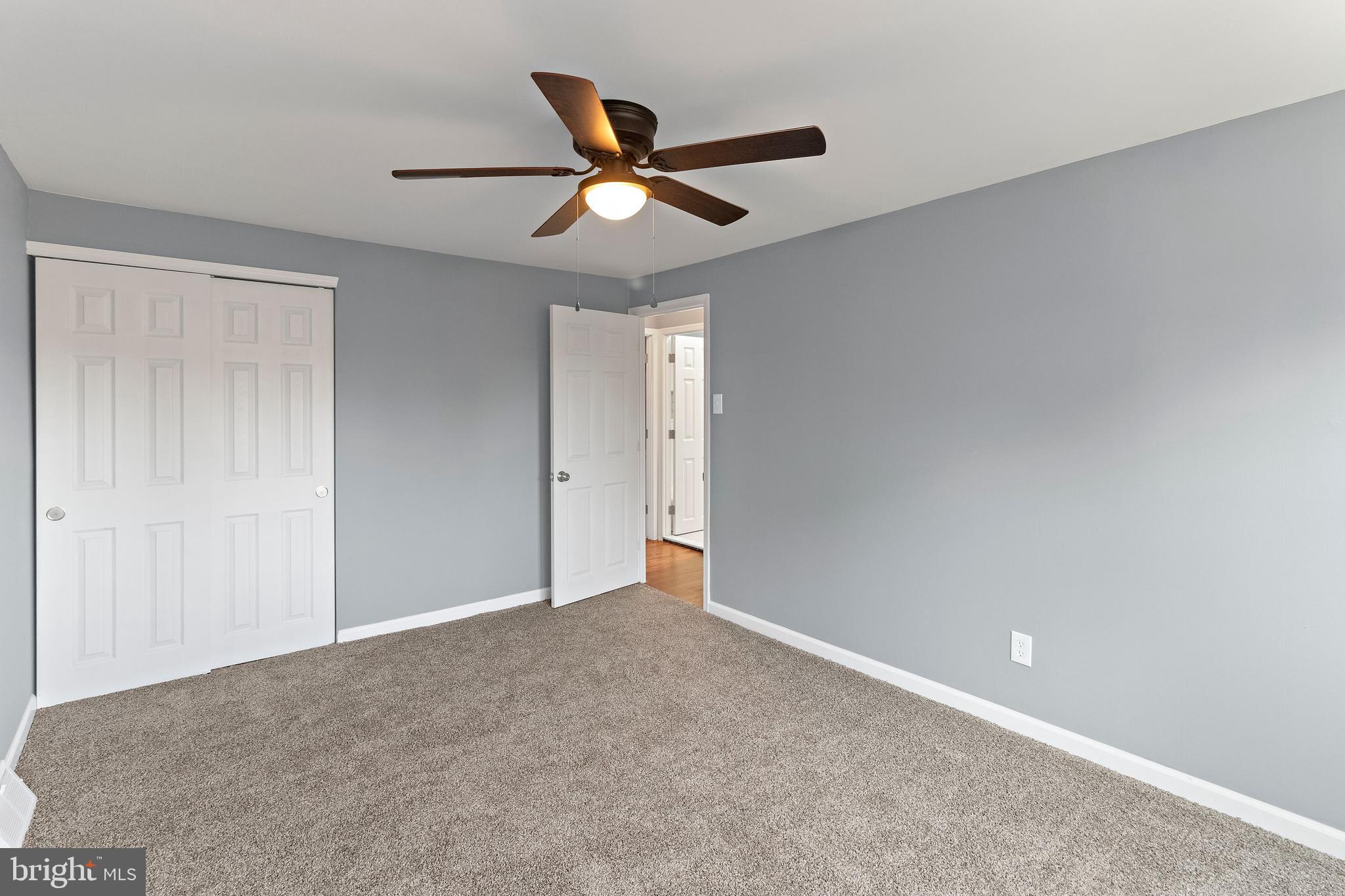 12309 Medford Road Philadelphia, PA 19154 - Photo 14 of 27