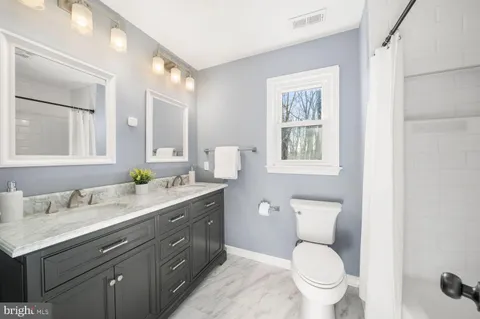 $795,000 | 3800 Cherry Valley Drive, Olney, MD 20832