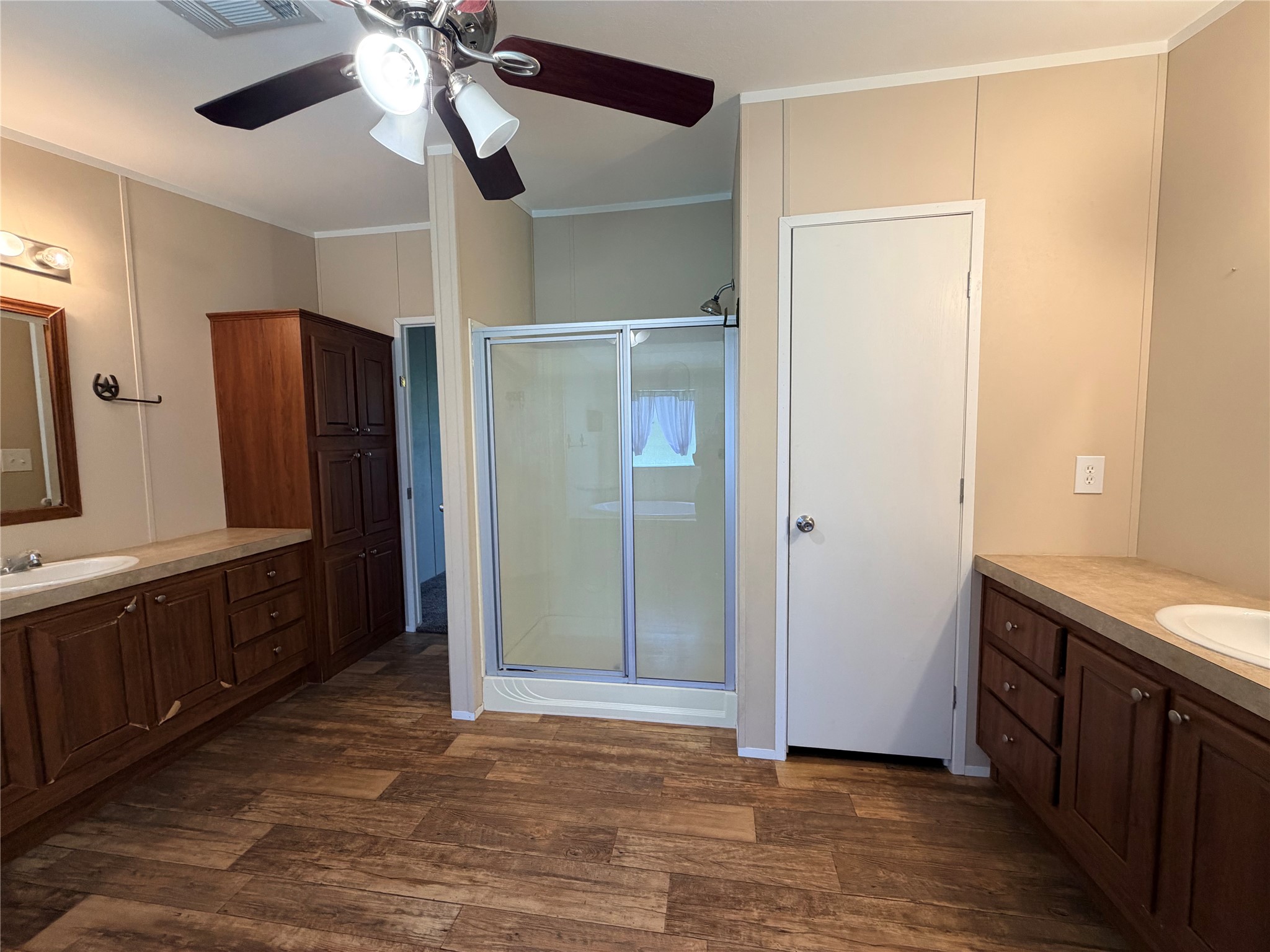 263 Camden Road Chester, TX 75936 - Photo 26 of 49 a bathroom with a sink and a mirror