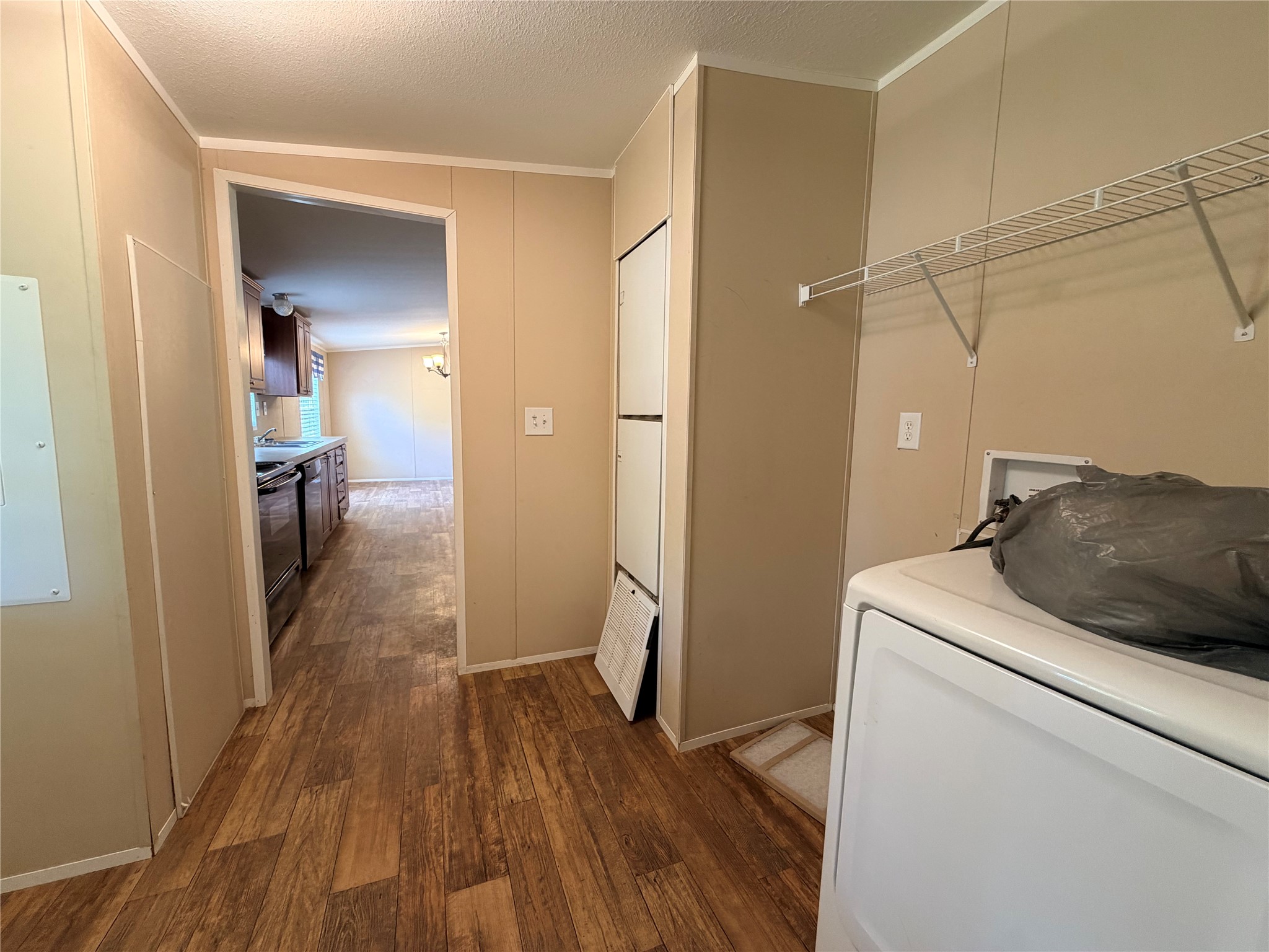 263 Camden Road Chester, TX 75936 - Photo 38 of 49 a room with a washer and dryer