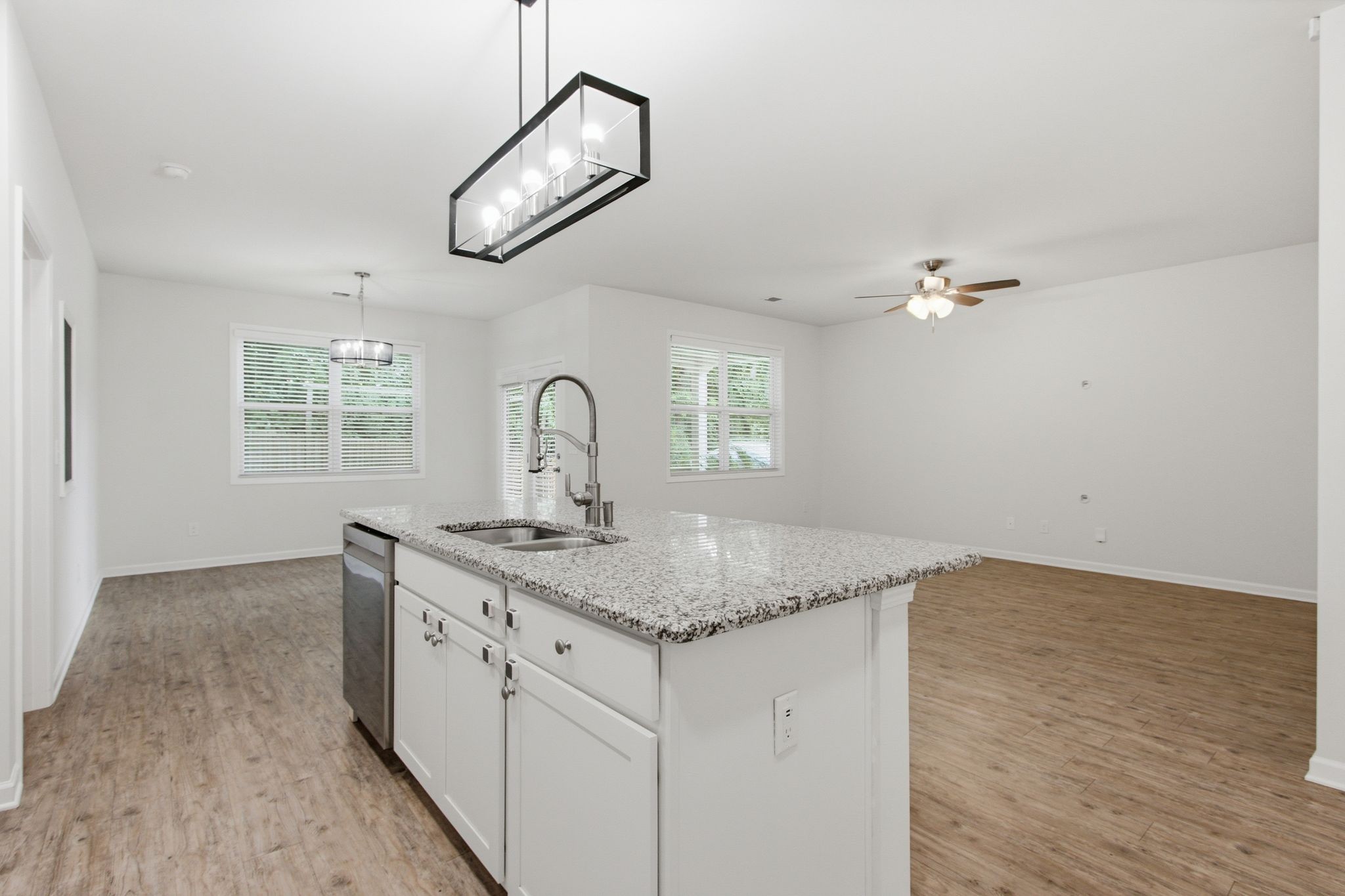 716 Prominence Road Columbia, TN 38401 - Photo 16 of 36