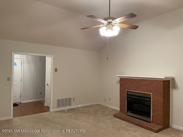 853 Browns Ferry Road Senatobia, MS 38668 - Photo 11 of 44 IMG_4899