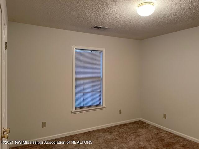 853 Browns Ferry Road Senatobia, MS 38668 - Photo 16 of 44 IMG_4881