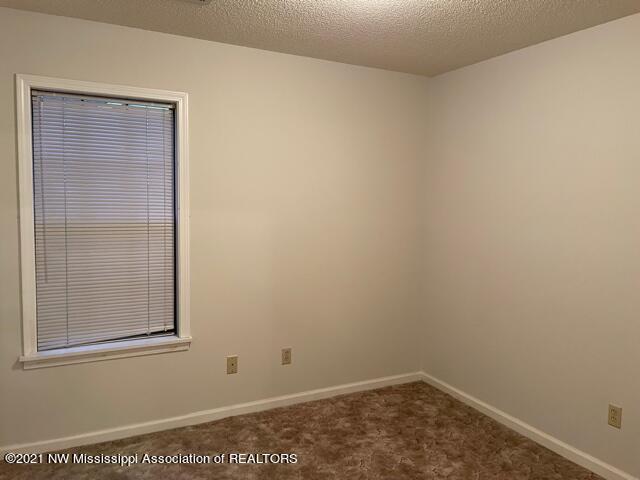 853 Browns Ferry Road Senatobia, MS 38668 - Photo 22 of 44 IMG_4883