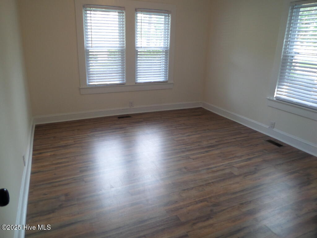 108 Swan Point Road Bayboro, NC 28515 - Photo 21 of 44 Guest Bedroom