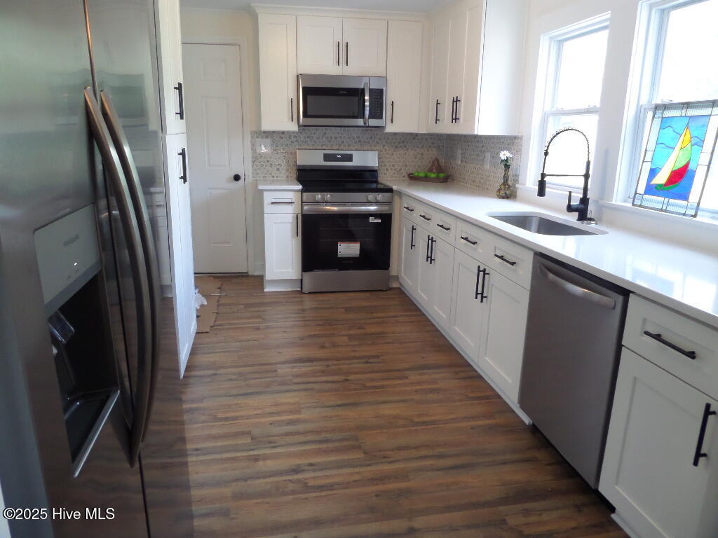 108 Swan Point Road Bayboro, NC 28515 - Photo 8 of 44 SAM_7316