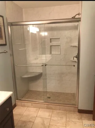$2,900 | 372 Summerhaven Drive North, Manlius, NY 13057