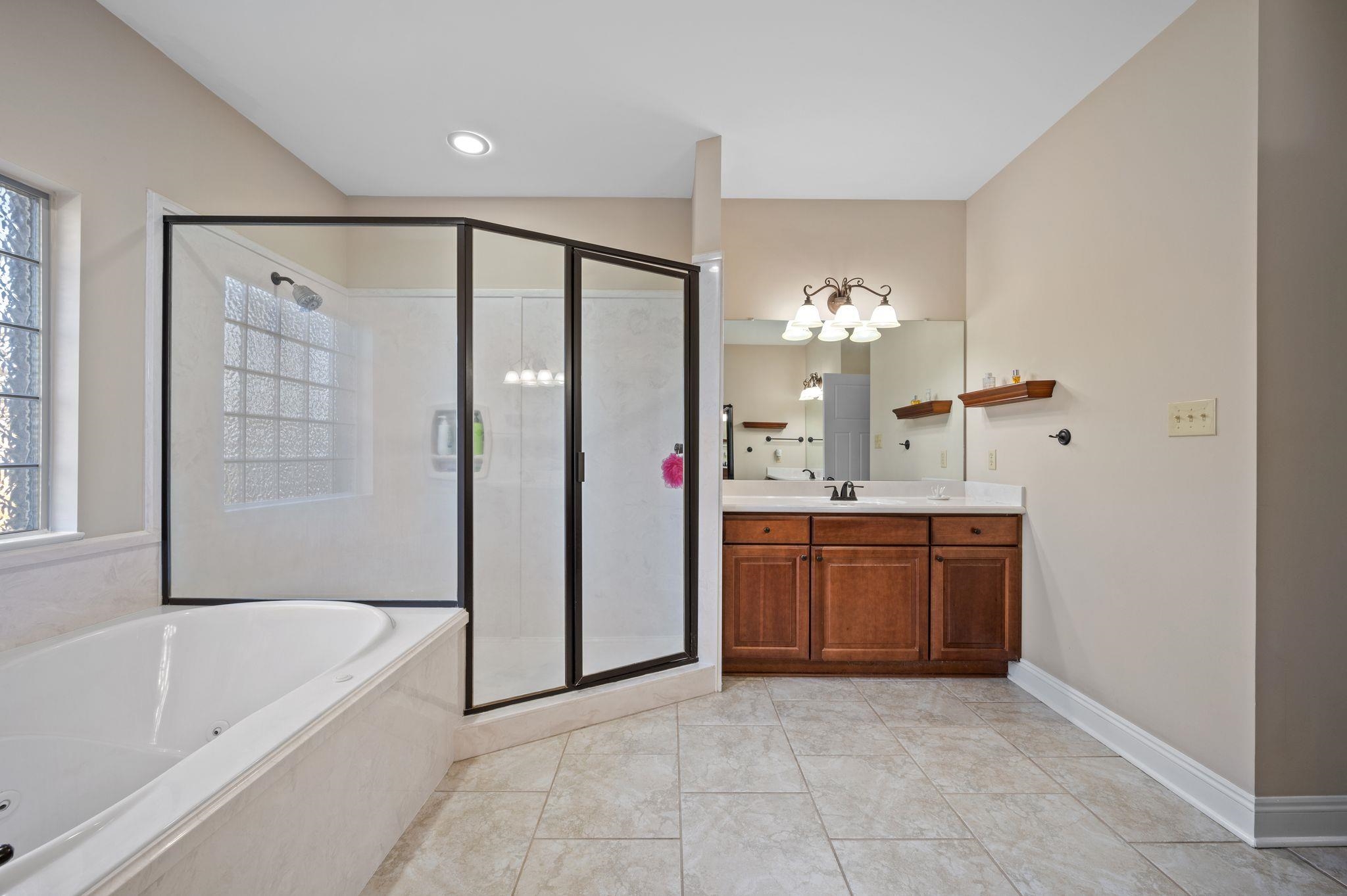 31939 Wildflower Trail Daphne, AL 36527 - Photo 28 of 43 Bathroom