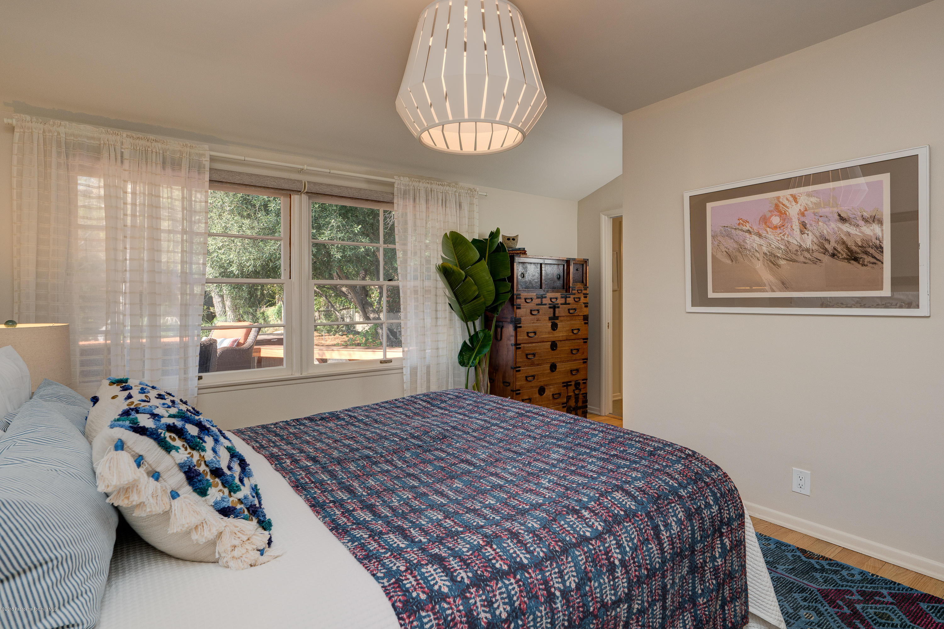 3293 Alegre Lane Altadena, CA 91001 - Photo 16 of 33 egpimaging_3293Alegre_025_MLS