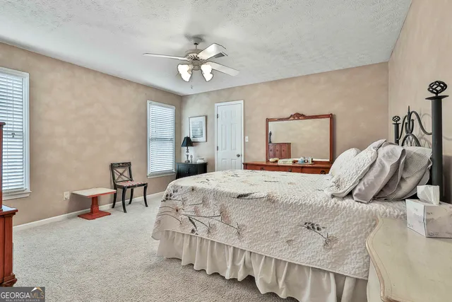 $249,000 | 280 Wilbanks Drive, Fayetteville, GA 30215