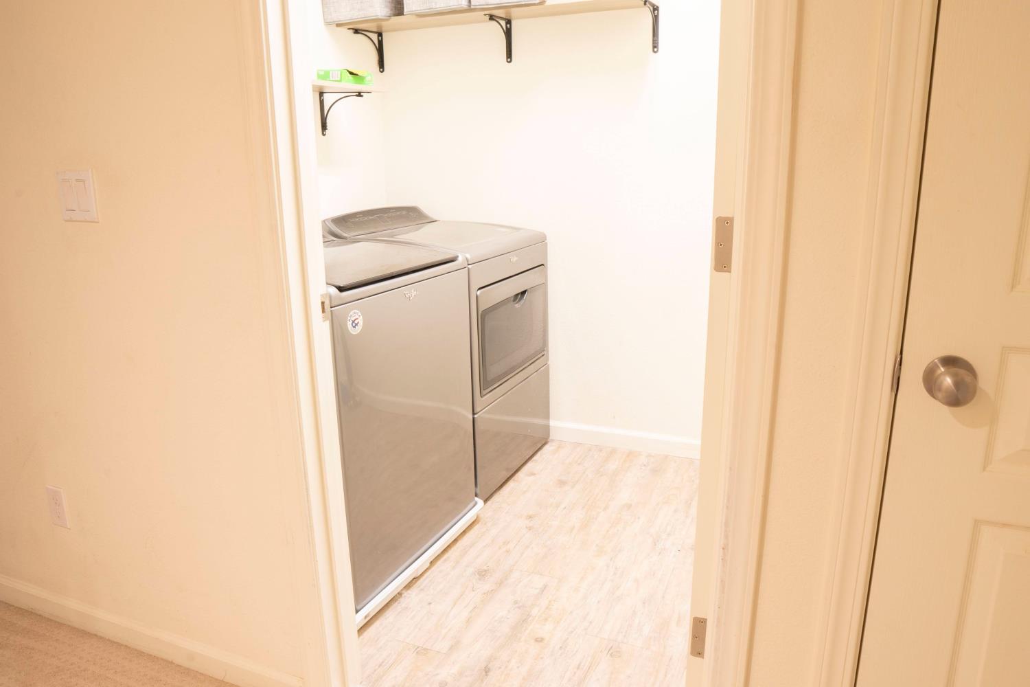 6974 East Atchison Street Fresno, CA 93727 - Photo 29 of 40 a view of bathroom