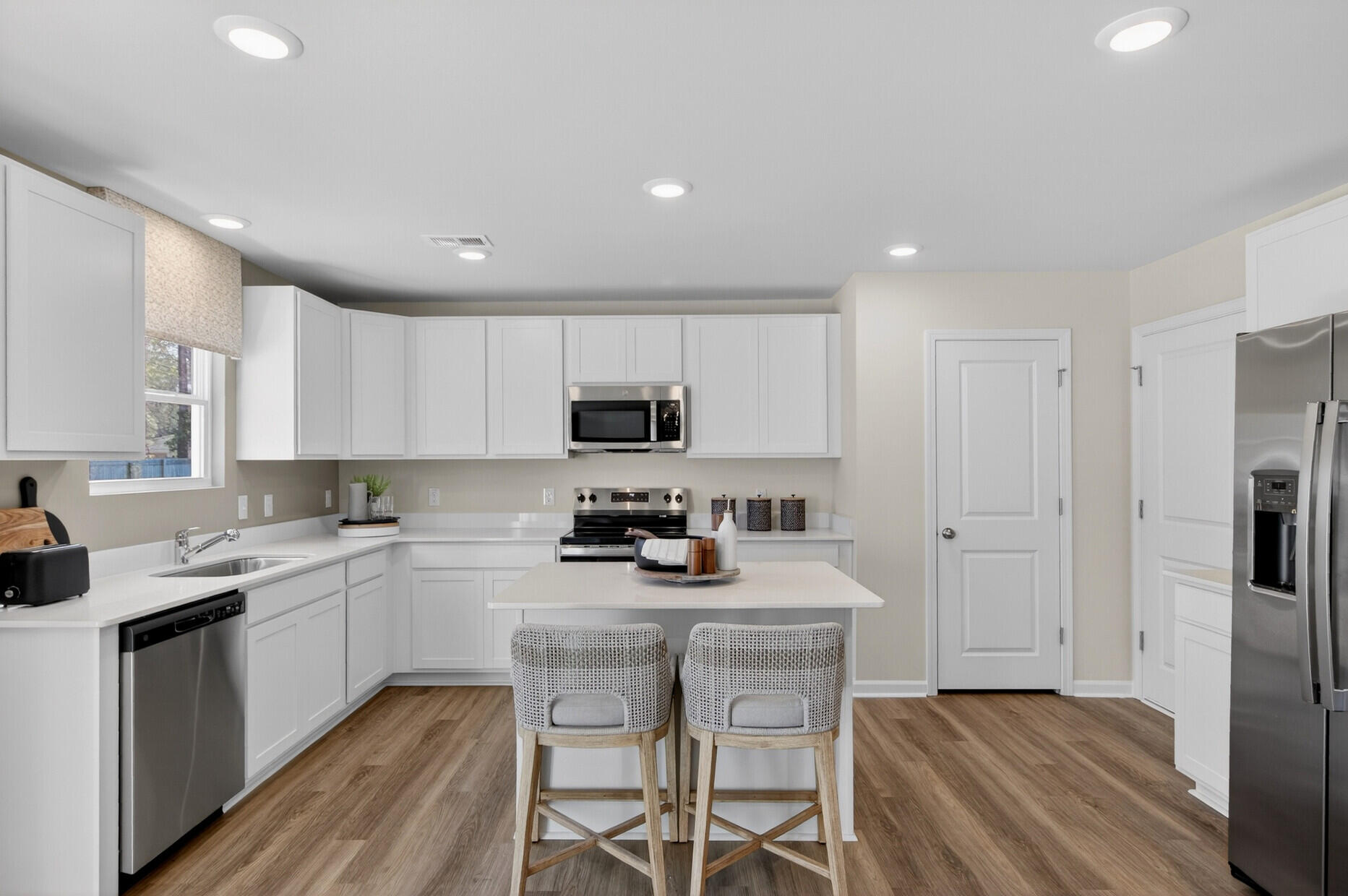 7079 Windham Way Ladson, SC 29456 - Photo 13 of 54 Modern Kitchen w: SS Appliances, Quartz