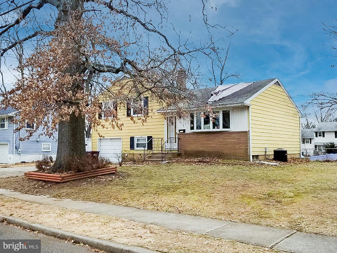 811 Rancocas Avenue Riverside, NJ 08075 - Photo 3 of 19