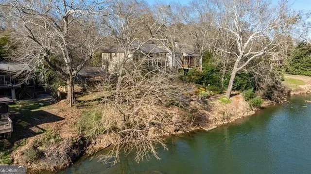 $995,000 | 3941 Paces Ferry Drive Southeast, Atlanta, GA 30339