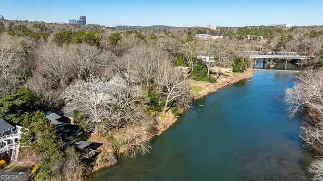 $995,000 | 3941 Paces Ferry Drive Southeast, Atlanta, GA 30339