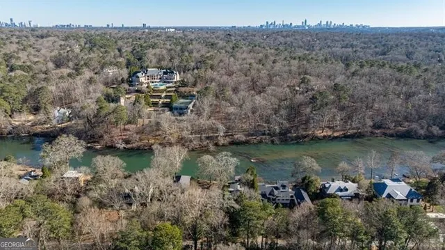 $995,000 | 3941 Paces Ferry Drive Southeast, Atlanta, GA 30339
