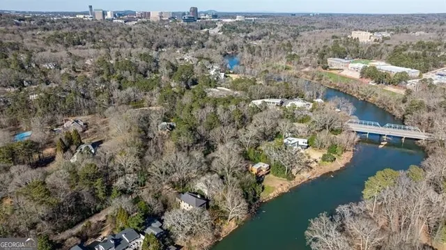 $995,000 | 3941 Paces Ferry Drive Southeast, Atlanta, GA 30339