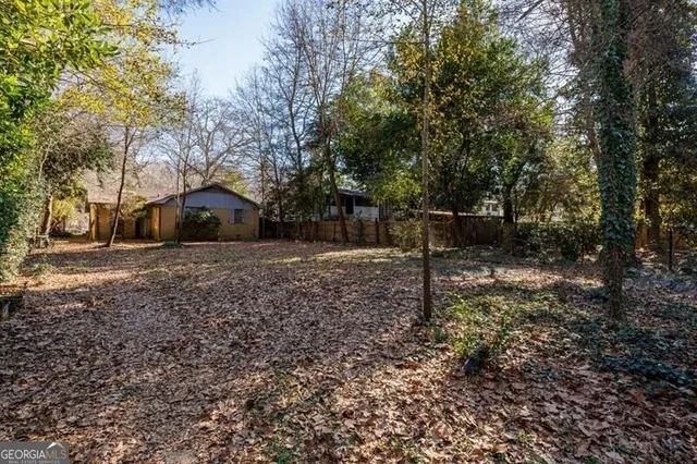 $995,000 | 3941 Paces Ferry Drive Southeast, Atlanta, GA 30339