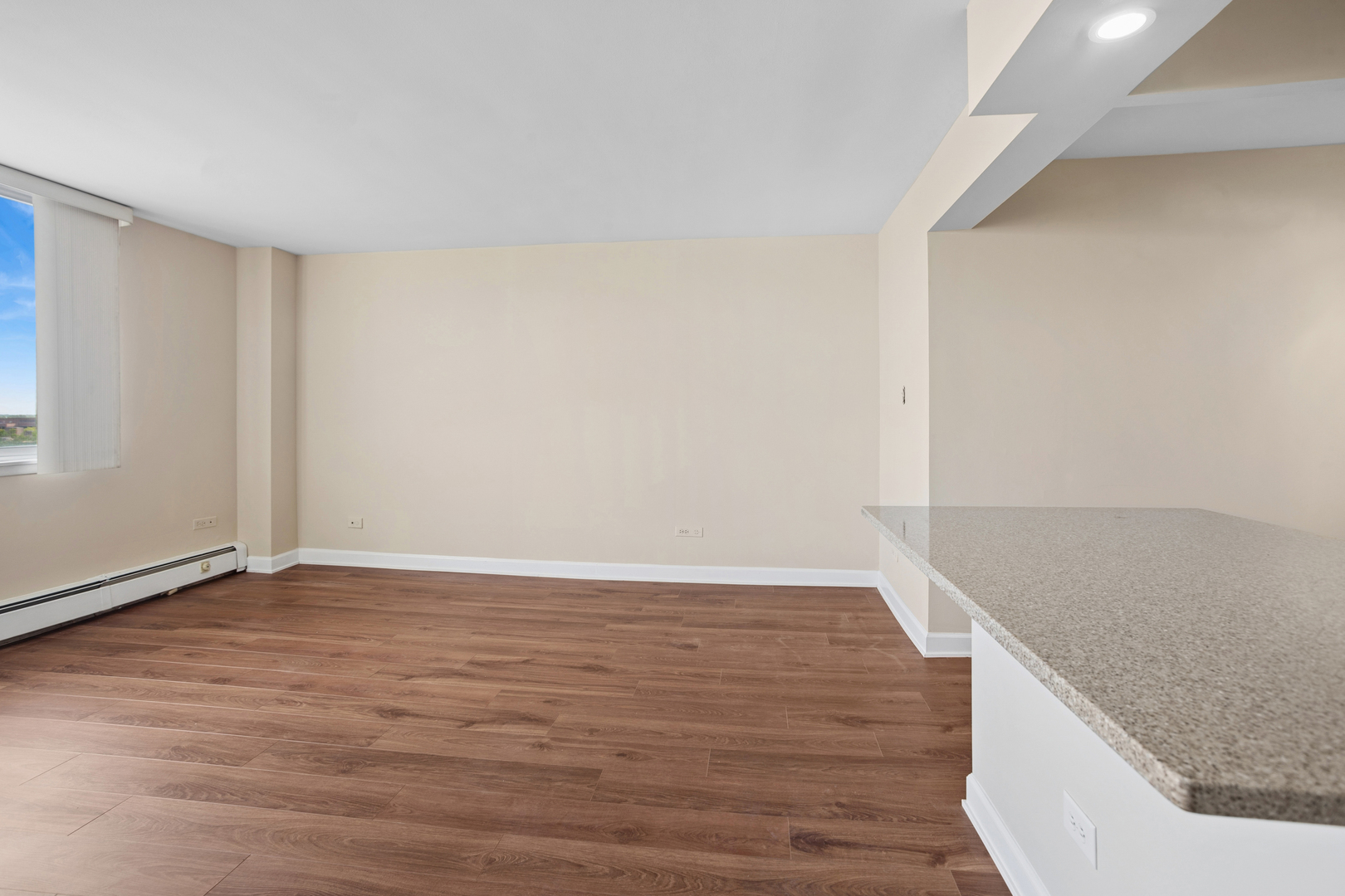 20 North Tower Road, Unit 9C Oak Brook, IL 60523 - Photo 12 of 20