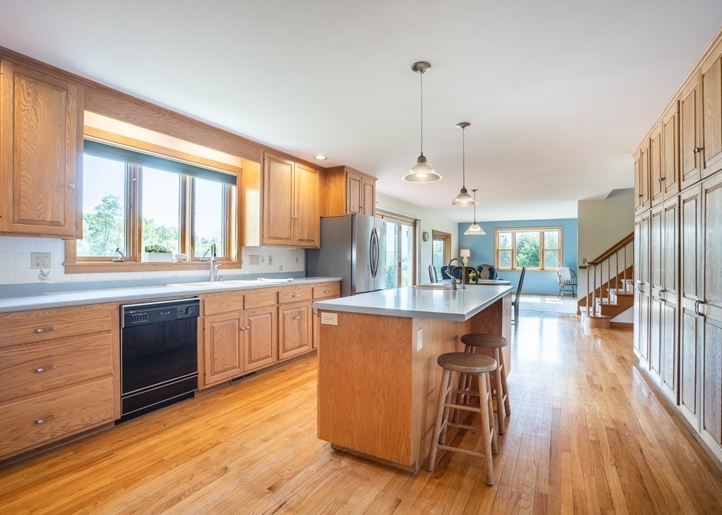 72 Mt Warner Road Hadley, MA 01035 - Photo 12 of 42 Gallery Image 12
