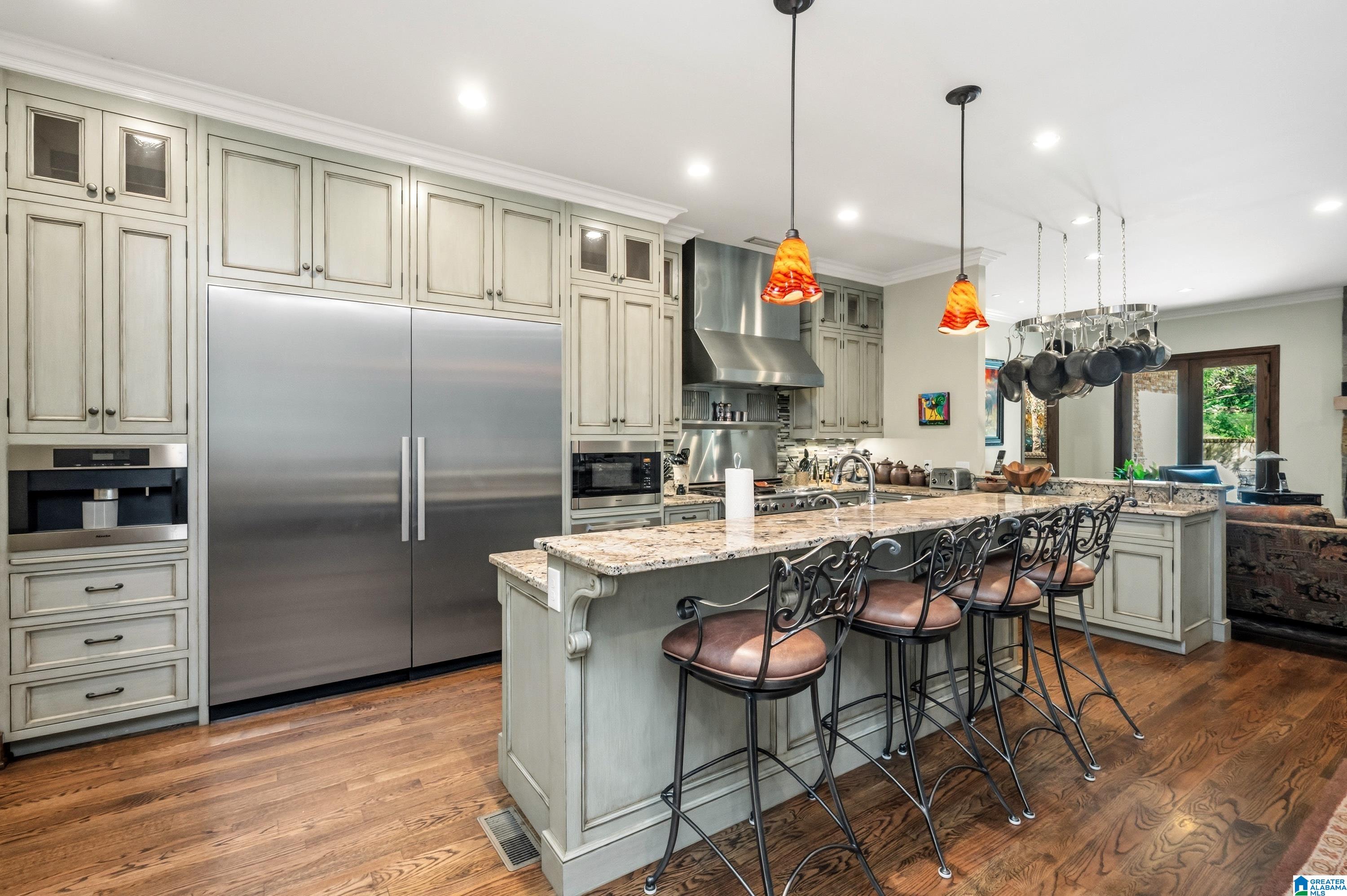 2617 Cherokee Road Mountain Brook, AL 35216 - Photo 14 of 49 Gallery Image 14